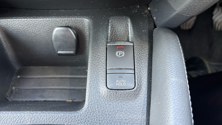 Nissan Qashqai 1.2 DiG-T Acenta 5dr Petrol Hatchback